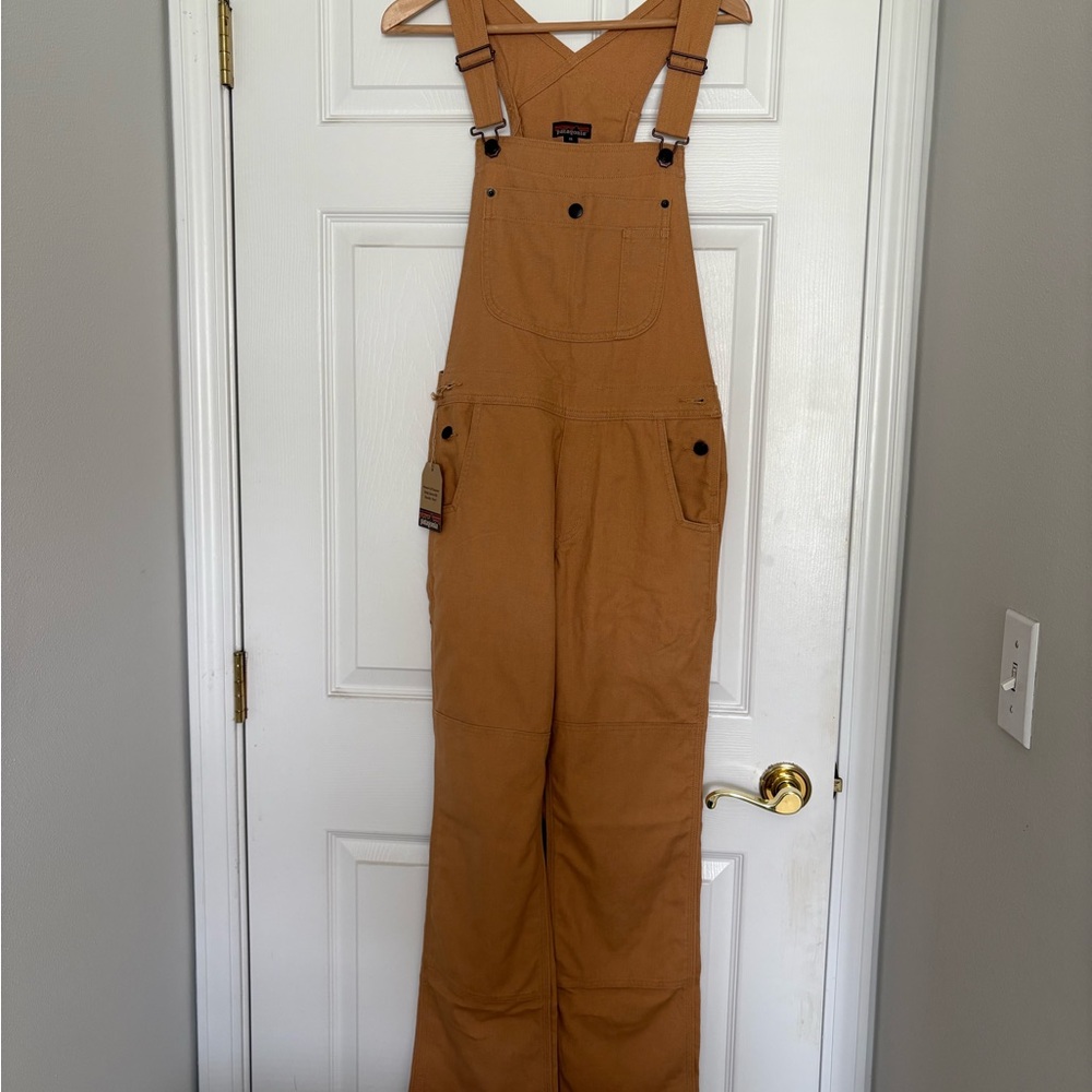 Patagonia Women's All Seasons Hemp Canvas Bib Overalls - Short - NWT